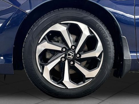 Used 2017 Honda Accord EX-L image 11