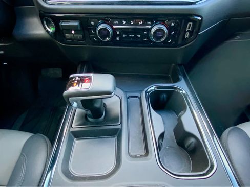 Certified 2025 Chevrolet Silverado 1500 ZR2 image 49