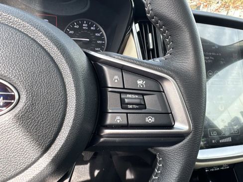 Used 2025 Subaru Outback Premium image 19