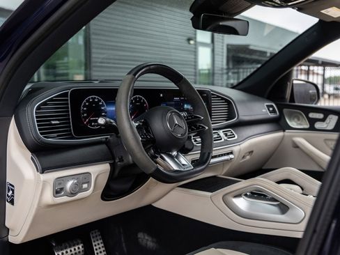 Used 2025 Mercedes-Benz GLE 53 AMG 4MATIC image 22