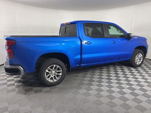 New 2026 Chevrolet Silverado 1500 LT image 3