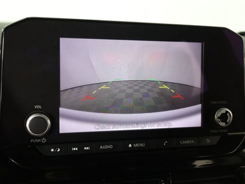 Used 2023 Nissan Pathfinder SV image 47