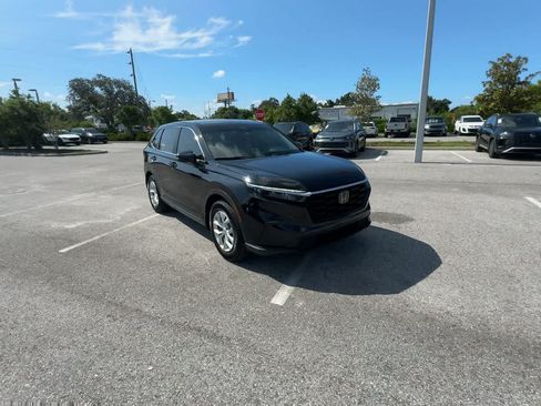 Used 2025 Honda CR-V LX image 2