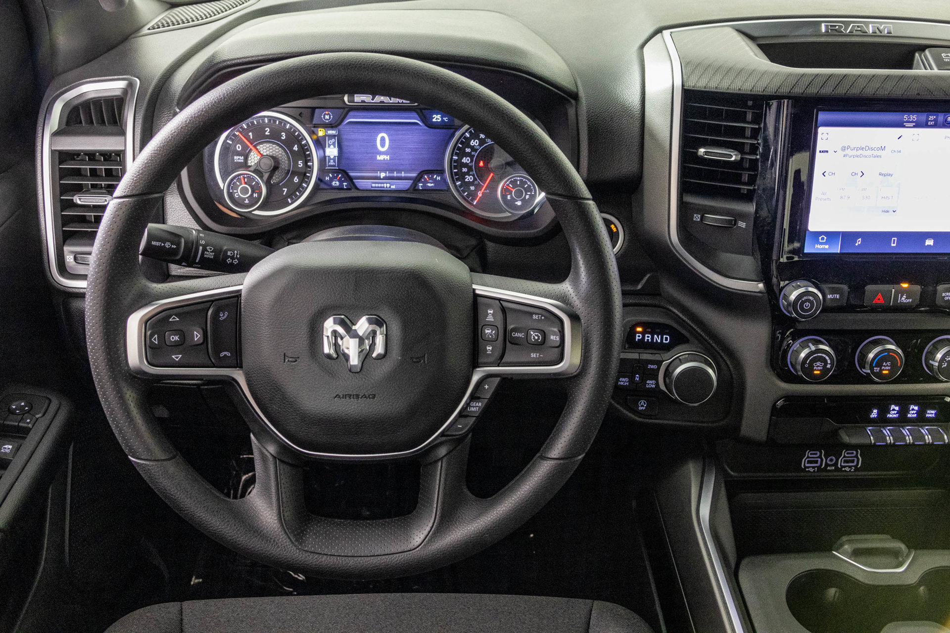 New 2026 RAM 1500 Express AWD/4WD image 25
