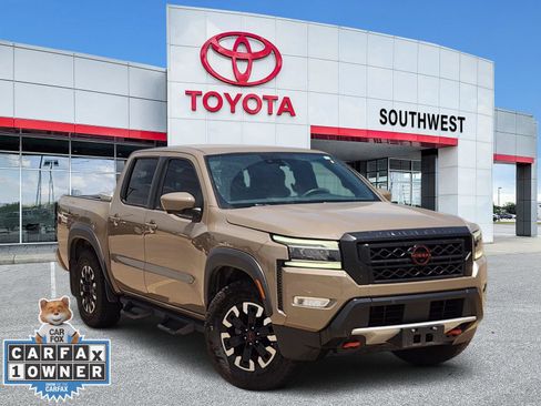 Used 2022 Nissan Frontier Pro-X RWD image 1