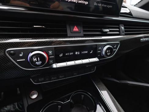 Used 2022 Audi S4 Premium image 14