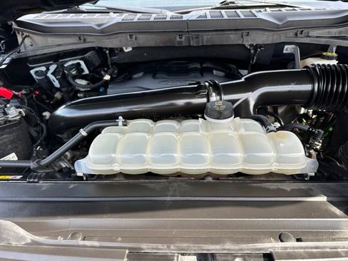 Used 2022 Ford F150 4x4 SuperCrew image 9