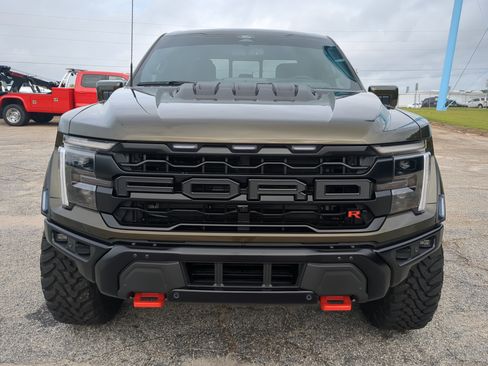 Used 2025 Ford F150 Raptor w/ Equipment Group 803A Raptor R AWD/4WD image 7