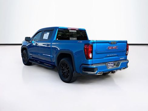 Used 2022 GMC Sierra 1500 Elevation w/ Elevation Premium Package AWD/4WD image 8