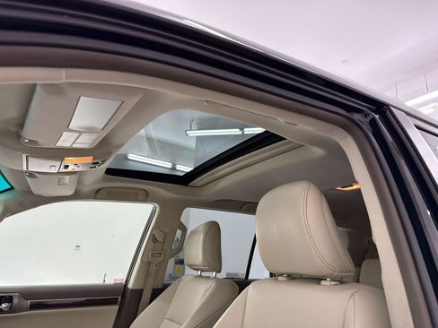 Used 2012 Lexus GX 460 AWD/4WD image 29
