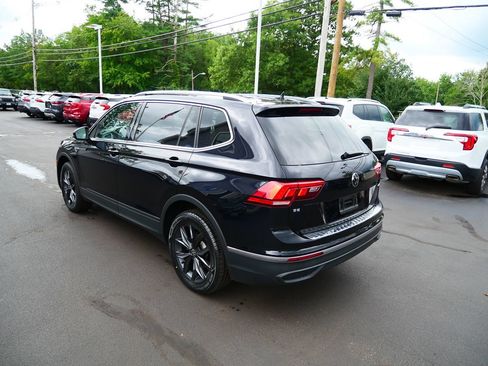 Used 2023 Volkswagen Tiguan SE AWD/4WD image 5