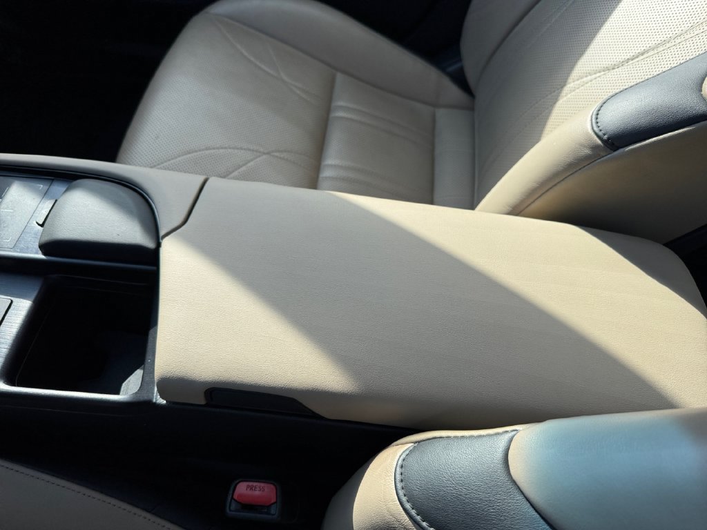 Used 2019 Lexus ES 350 w/ Accessory Package 2 FWD image 27