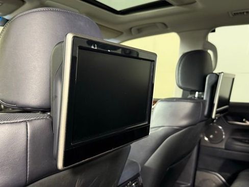 Used 2017 Lexus LX 570 4WD image 24