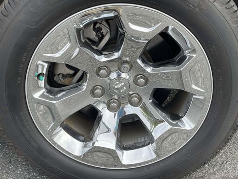 Used 2021 RAM 1500 Big Horn image 9