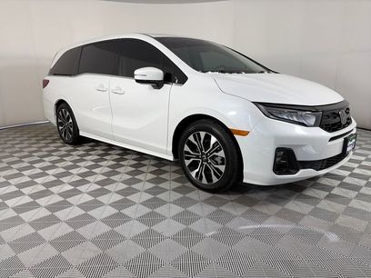 Used 2025 Honda Odyssey Elite
