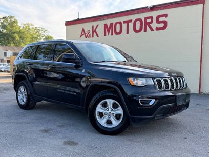 Used 2017 Jeep Grand Cherokee Laredo