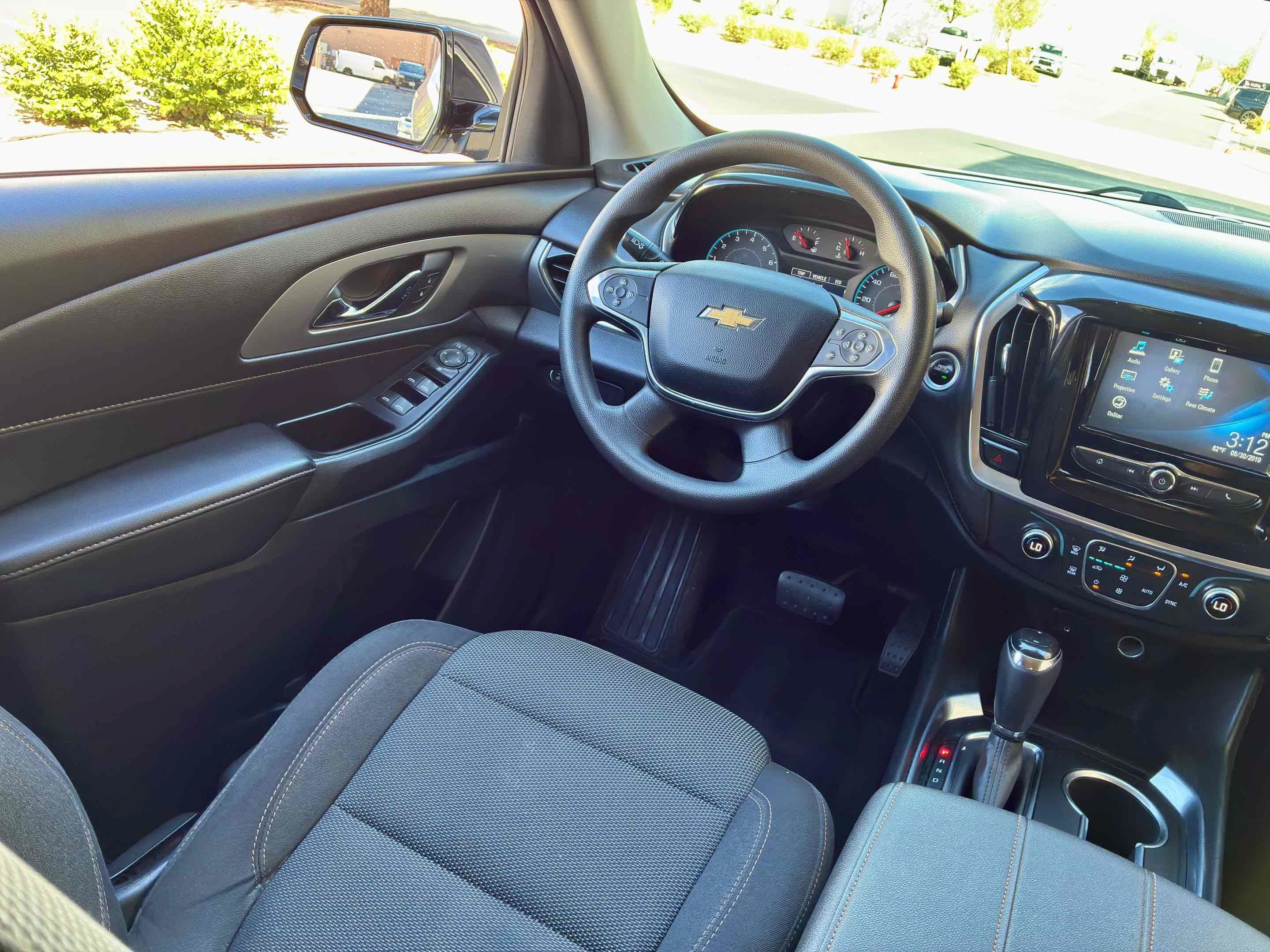 Used 2019 Chevrolet Traverse LS FWD image 16