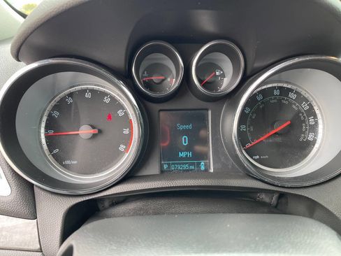 Used 2016 Buick Encore Base AWD 4dr Crossover image 18