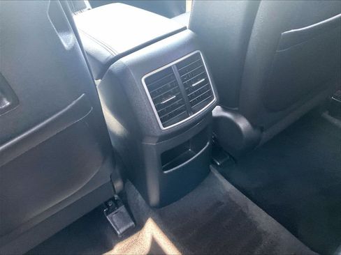 Used 2025 Kia Sportage SX AWD/4WD image 27