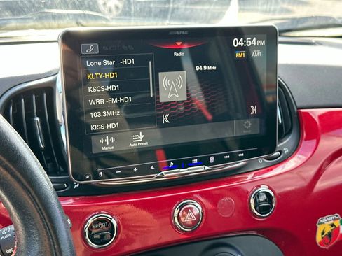 Used 2017 FIAT 500 Abarth image 35