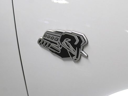 New 2026 RAM 1500 4x4 Crew Cab image 42