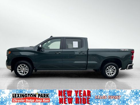 Used 2025 Chevrolet Silverado 1500 LT w/ Leather Package image 3