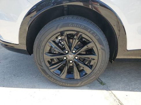 New 2026 Buick Envista Sport Touring w/ Convenience I Package FWD image 6