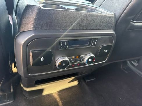 Used 2021 Ford Expedition Max Limited AWD/4WD image 18