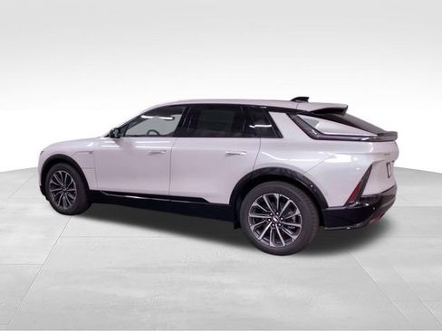 New 2025 Cadillac Lyriq Sport AWD/4WD image 6
