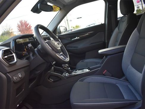 New 2026 Chevrolet TrailBlazer LT w/ Convenience Package image 23