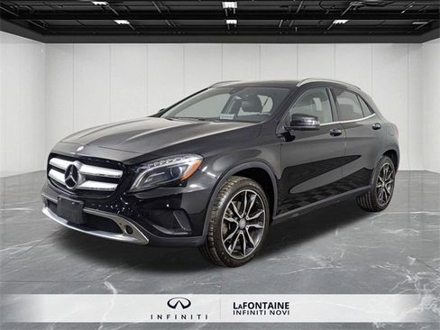 Used 2017 Mercedes-Benz GLA 250 4MATIC image 1