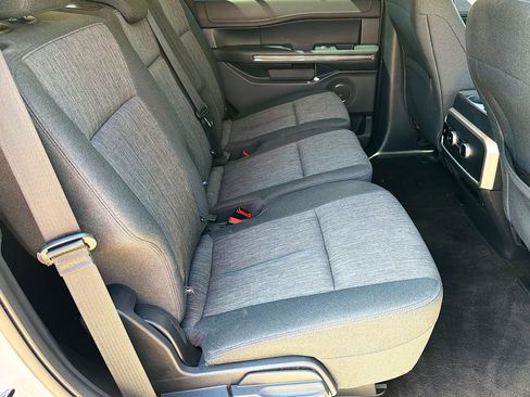 Used 2022 Ford Expedition XLT RWD image 31