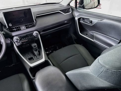 Certified 2023 Toyota RAV4 LE AWD/4WD image 25