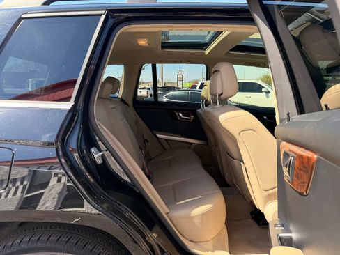 Used 2012 Mercedes-Benz GLK 350 2WD image 25
