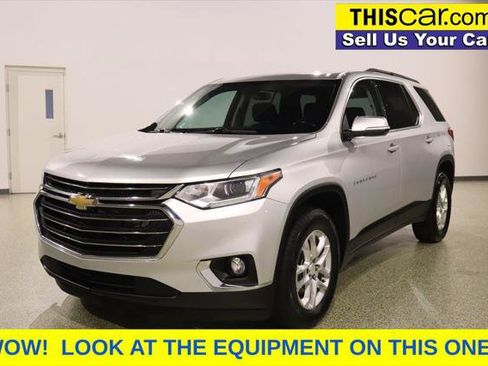 Used 2021 Chevrolet Traverse LT FWD image 4