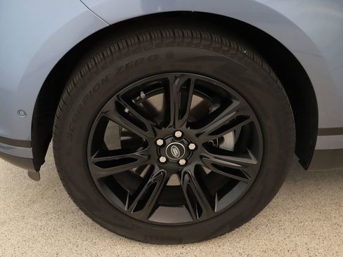 Used 2021 Land Rover Range Rover Velar S image 37