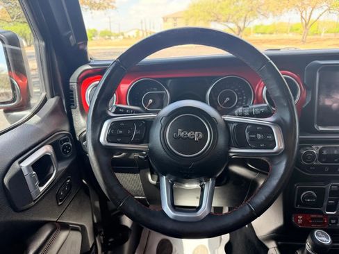 Used 2019 Jeep Wrangler Unlimited Rubicon image 16