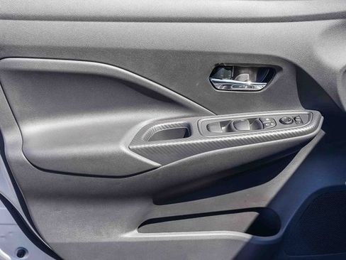 New 2025 Nissan Versa SV w/ Trunk Package image 21