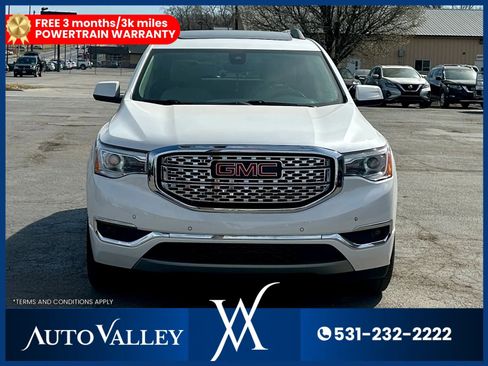 Used 2019 GMC Acadia Denali w/ Technology Package AWD/4WD image 2