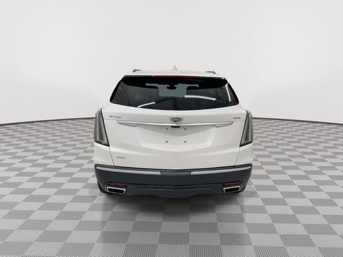 Certified 2025 Cadillac XT5 Sportv w/ Technology Package image 9
