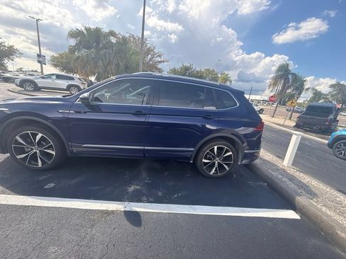 Used 2024 Volkswagen Tiguan SEL R-Line AWD/4WD image 11
