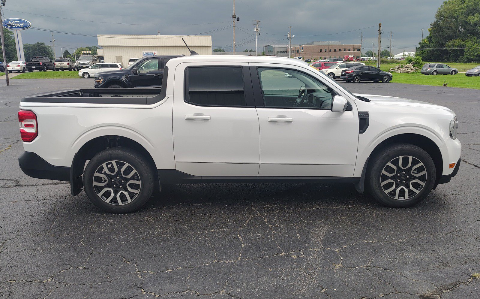 Used 2022 Ford Maverick Lariat w/ Lariat Luxury Package AWD/4WD image 4