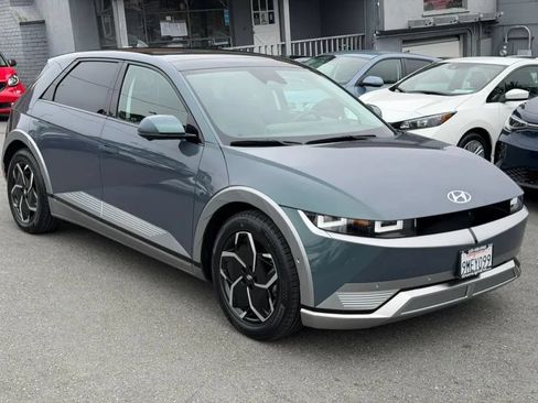 Used 2024 Hyundai Ioniq 5 Limited RWD image 3