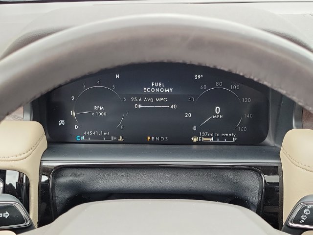 Used 2022 Lincoln Nautilus Reserve AWD/4WD image 15