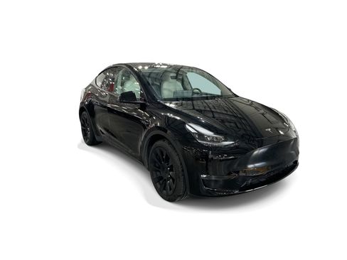 Certified 2023 Tesla Model Y Long Range AWD/4WD image 8