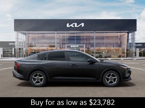 New 2026 Kia K4 FWD image 8