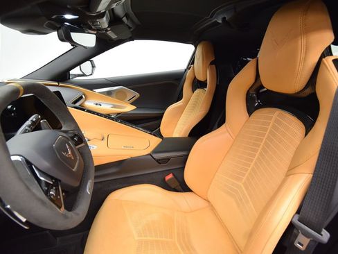 Used 2024 Chevrolet Corvette Z06 image 17