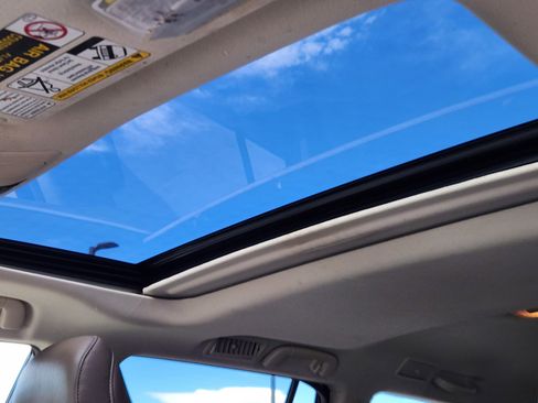 Used 2015 Lexus GX 460 image 32