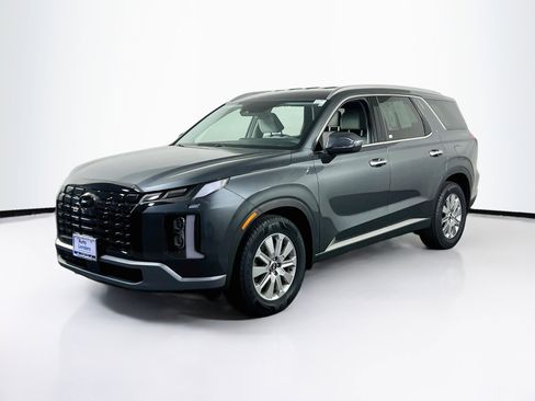 Used 2023 Hyundai Palisade SEL AWD/4WD image 1