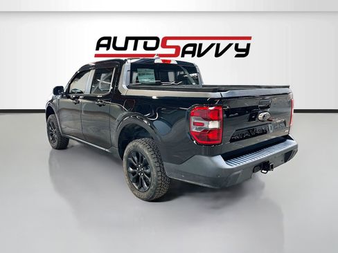 Used 2024 Ford Maverick Lariat w/ Black Appearance Package image 5